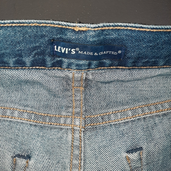 Levi Ripped Jeans - Picture 2 of 4